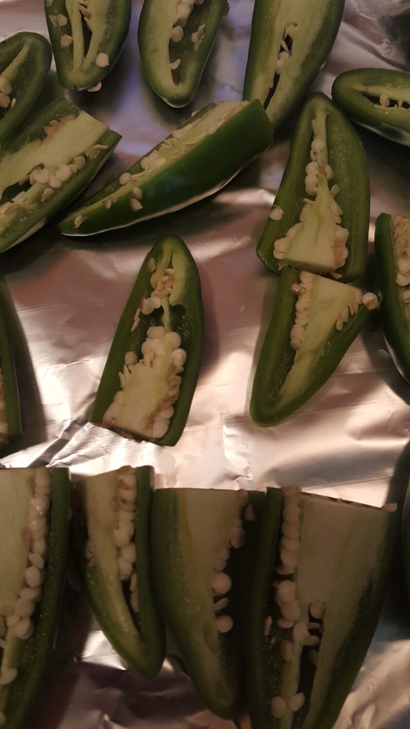 leave seeds in jalapenos when drying