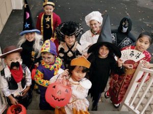 trick-or-treating-safety-tips-intro-sl
