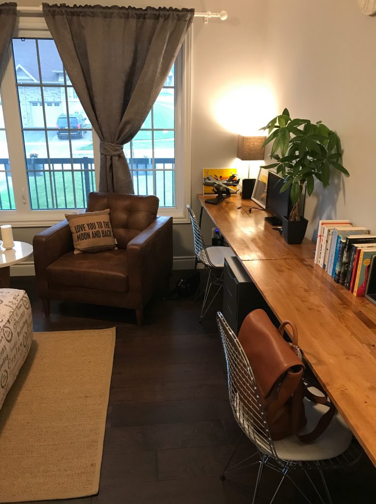 Stop Gap DIY Wall to Wall Desk diyhomegarden.blog