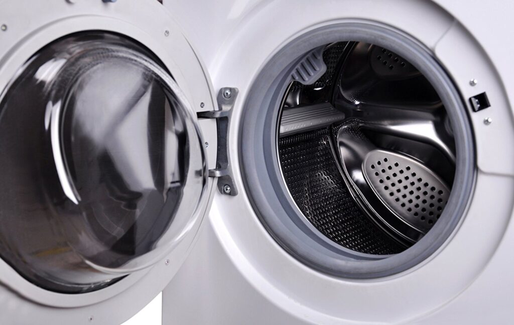3 Easy Steps To Cleaning Your Dryer Vent (Why It’s Urgent To Do So)