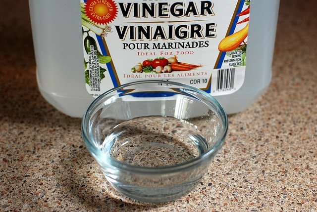 White Vinegar Can Tackle These 7 Cleaning Tasks