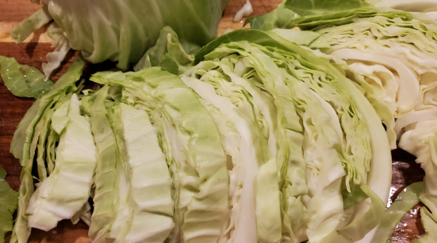 5 Super Simple Steps to Dehydrating Cabbage